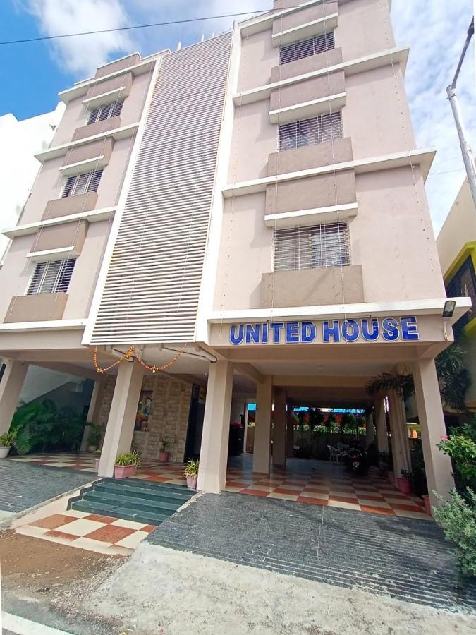 Hotel United House 舍地 外观 照片